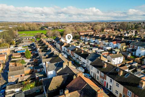 2 bedroom terraced house for sale, Albert Street, Aylesbury HP20