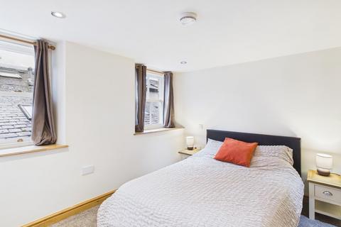 2 bedroom terraced house for sale, 2 Oakside Yard, Oak Street, Windermere, LA23 1FA