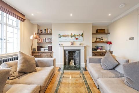 2 bedroom flat for sale, Baker Street, Marylebone, London, NW1