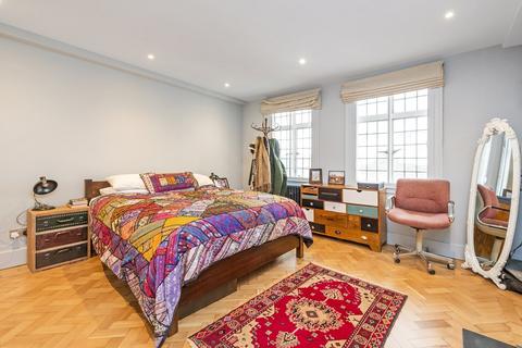 2 bedroom flat for sale, Baker Street, Marylebone, London, NW1