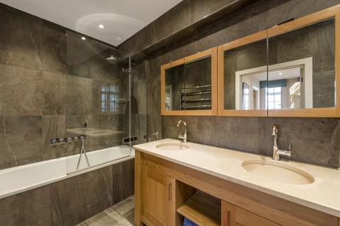 2 bedroom flat for sale, Baker Street, Marylebone, London, NW1
