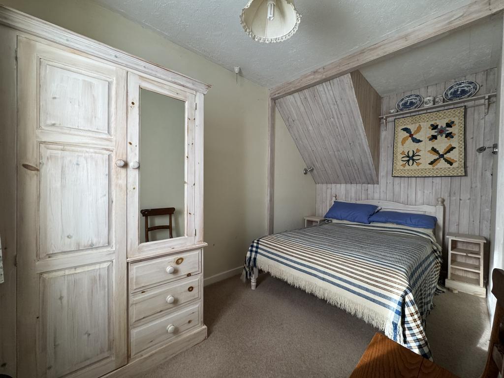 Ground Floor Front Bedroom 1