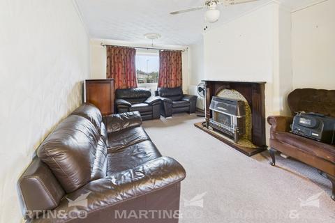 undefined, Larch Drive, Armthorpe