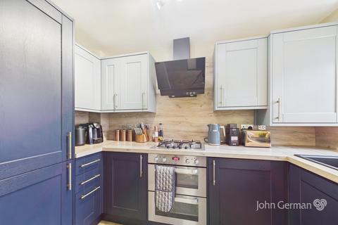undefined, Rowan Close, Huntington