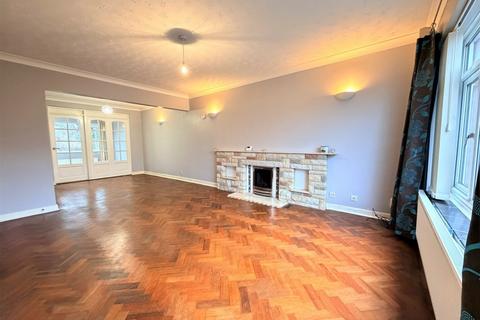 4 bedroom detached house for sale, Arundel Way, Rushmere St Andrew