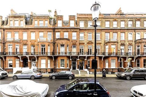1 bedroom apartment for sale, Rosary Gardens, South Kensington, London, SW7