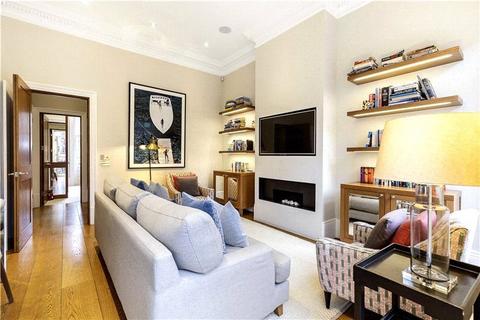 1 bedroom apartment for sale, Rosary Gardens, South Kensington, London, SW7