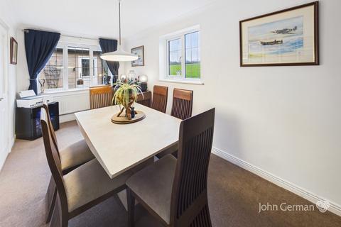 undefined, Demontfort Way, Uttoxeter