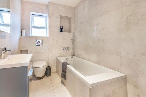 undefined, Warwick Grove, Surbiton KT5