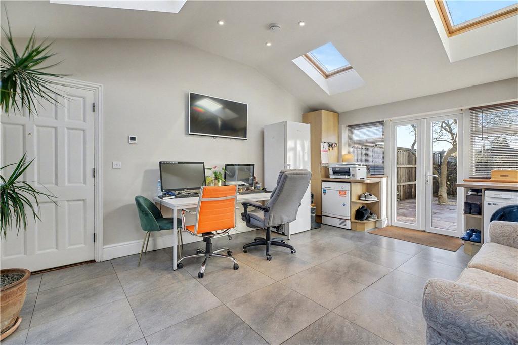 Office/Utility