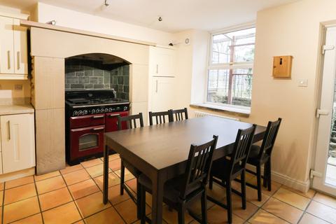 3 bedroom terraced house for sale, Charles Street, Glossop SK13