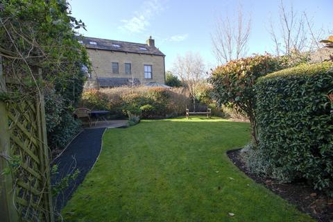 undefined, Chapel Street, Glossop SK13