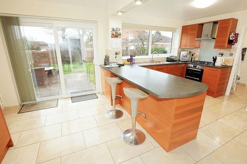 4 bedroom detached house for sale, Nightingale Gardens, Bristol BS48