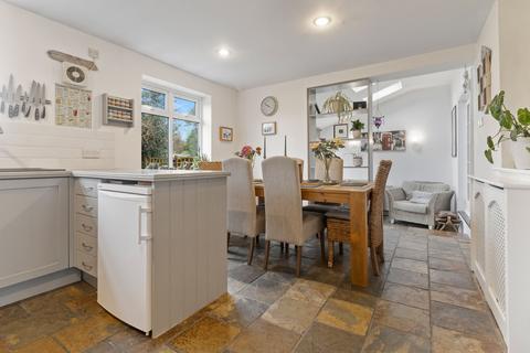 4 bedroom semi-detached house for sale, Eltric Road, Worcester WR3