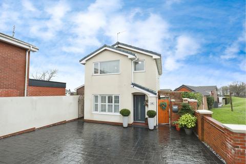 2 bedroom detached house for sale, Eden Close, Stoke-on-Trent, ST7