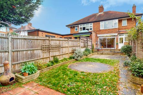 3 bedroom semi-detached house to rent, West Towers, Pinner HA5