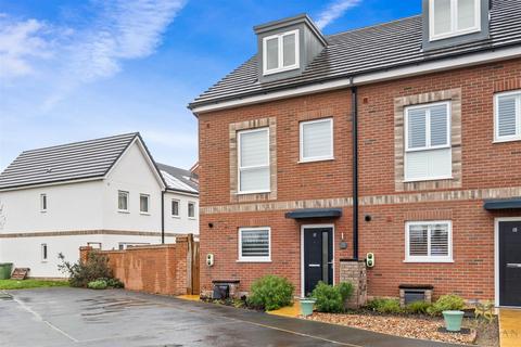 undefined, Fleming Drive, Evesham WR11