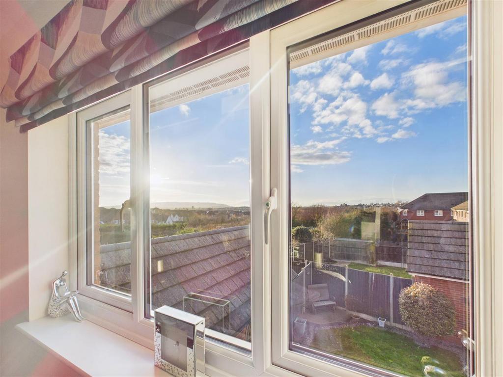 Ff1b6e96ba60465dac3712cee237b3d8 95 CAM05551 G0-PR0