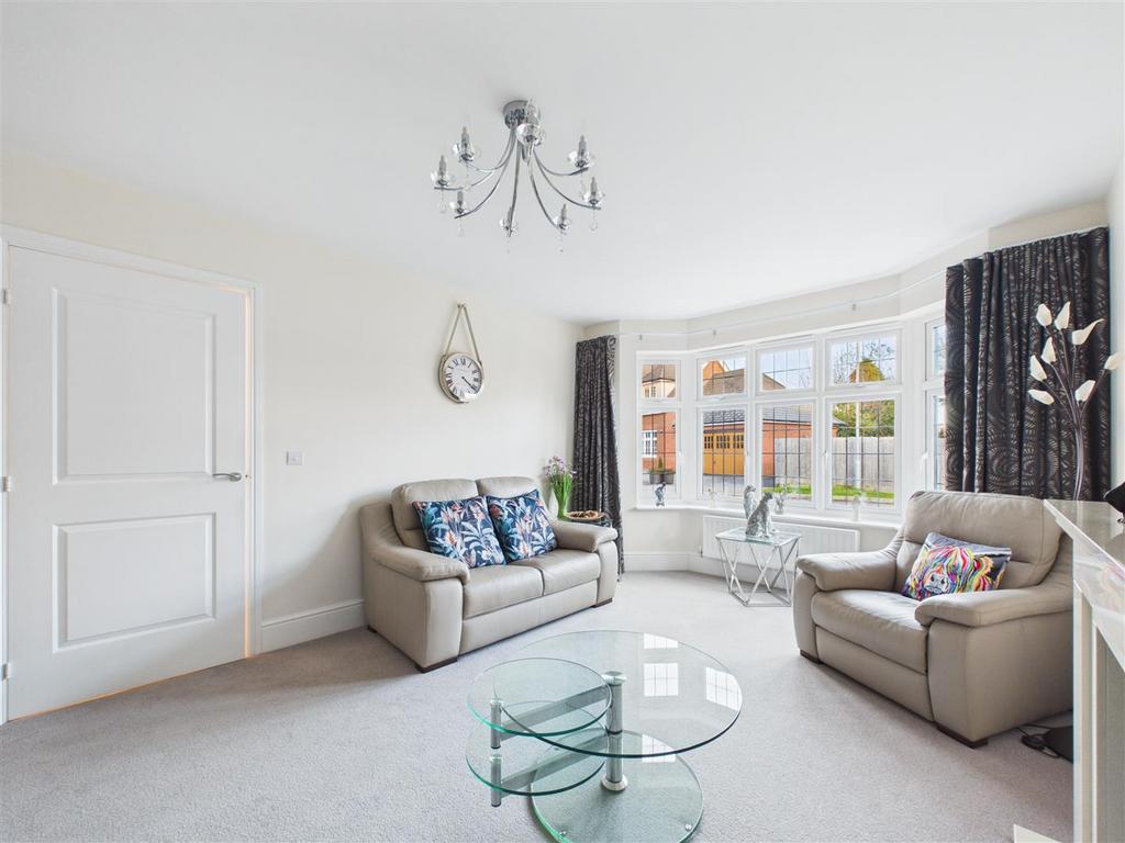 CAM05551 G0-PR0038-STILL037.jpg