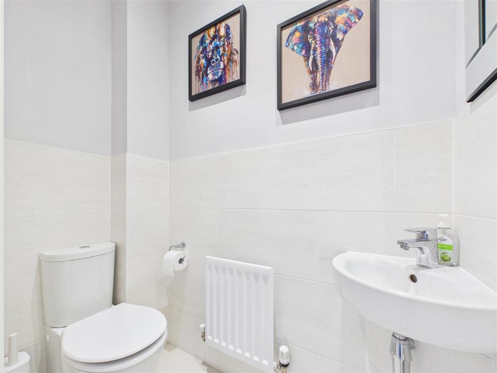 CAM05551 G0-PR0038-STILL017.jpg