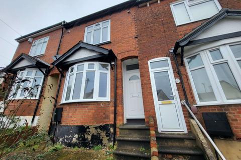 undefined, Luton LU2