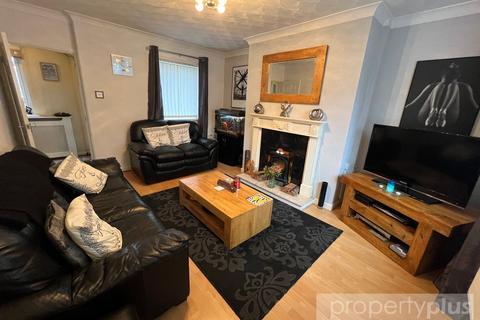 3 bedroom semi-detached house for sale, Heol Haulfryn, Tonyrefail, Rhondda Cynon Taff, CF39