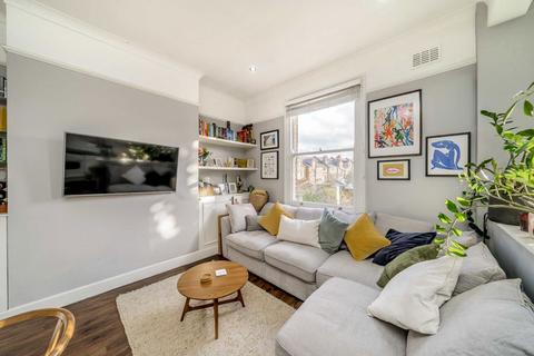1 bedroom flat for sale, Balham High Road, London SW17