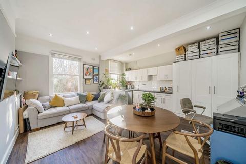1 bedroom flat for sale, Balham High Road, London SW17