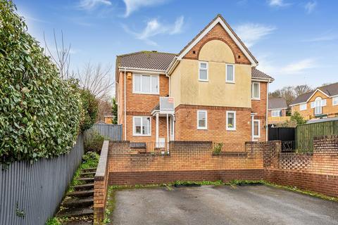 Avery Hill, Newton Abbot