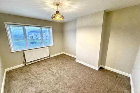 3 bedroom terraced house to rent, Windsor Crescent, Oakworth, Keighley, BD22 7PQ