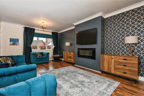 4 bedroom detached house for sale, Covington Drive, St. Helens, WA9