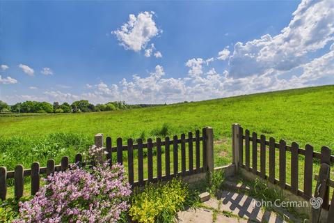 undefined, Bretby Lane, Bretby