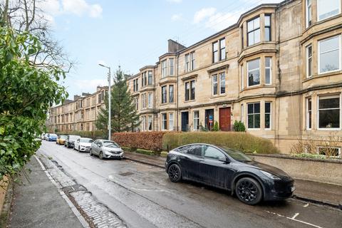 1/2, 10 Hayburn Crescent, Hyndland, G11 5AX