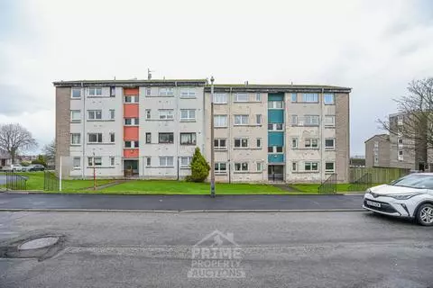 2 bedroom flat for sale