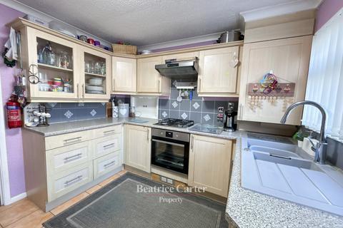 2 bedroom detached house for sale, Rozel Court, Bury St Edmunds IP28