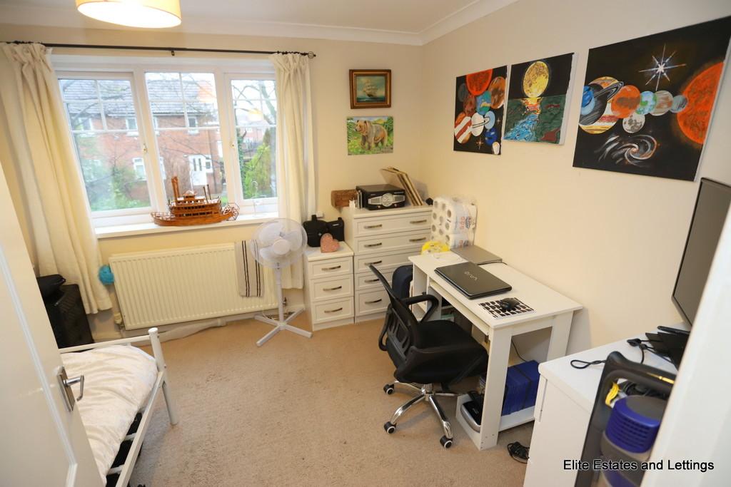 16 img 1700