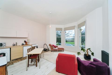 1 bedroom flat for sale, Charles Road, St. Leonards-on-Sea, TN38