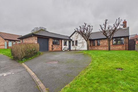 4 bedroom detached bungalow for sale, Llys Derwen, Higher Kinnerton, Chester