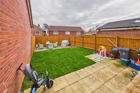 3 bedroom semi-detached house for sale, Jones Way, Higher Kinnerton, Chester