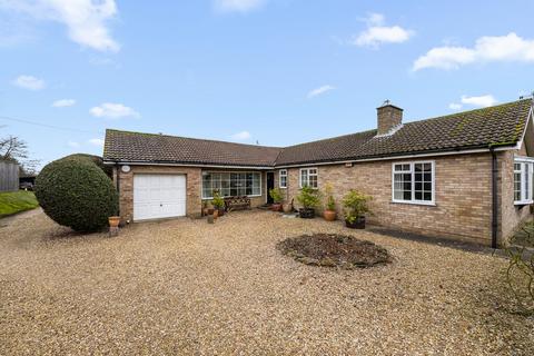 4 bedroom detached bungalow for sale, Folkingham, SLEAFORD, Lincolnshire