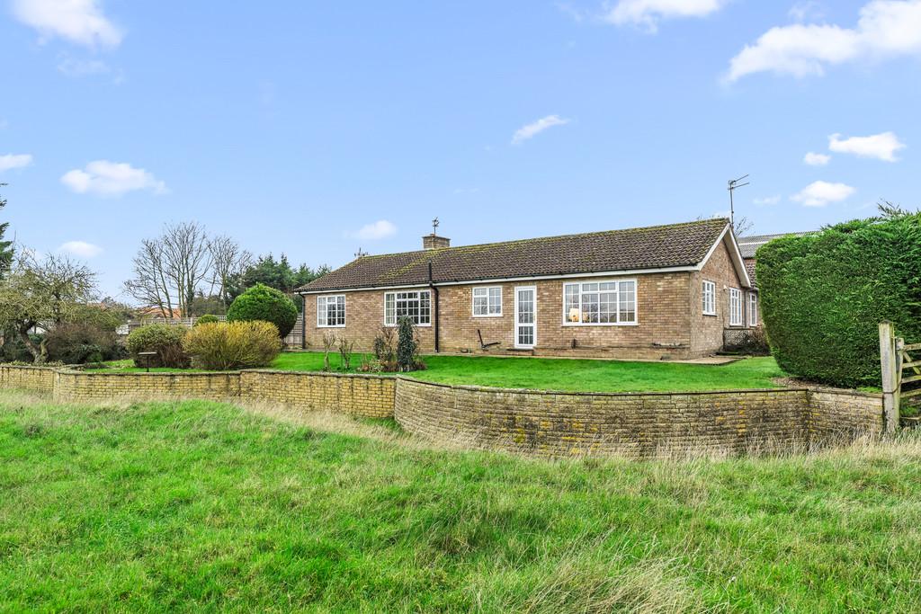 Rear Bungalow