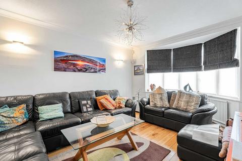 4 bedroom semi-detached house for sale, Norrys Road, Cockfosters, EN4