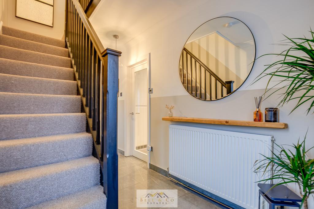 Entrance hall 1.1