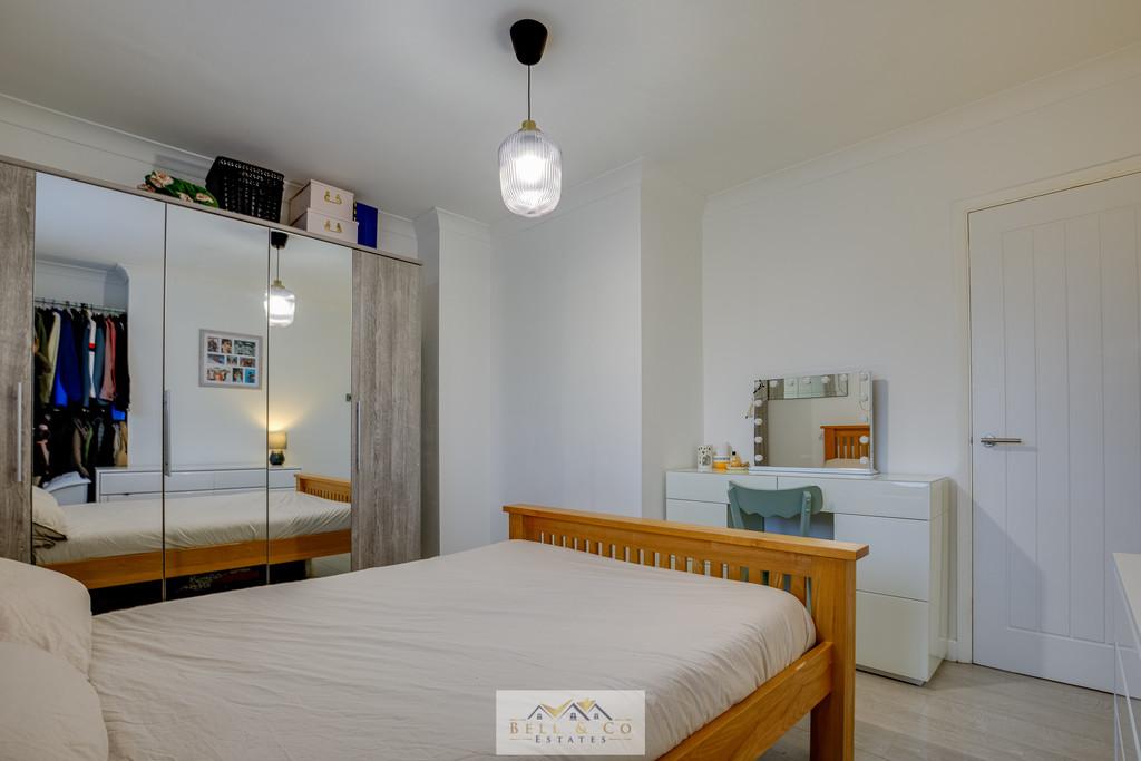 Bedroom 2.2