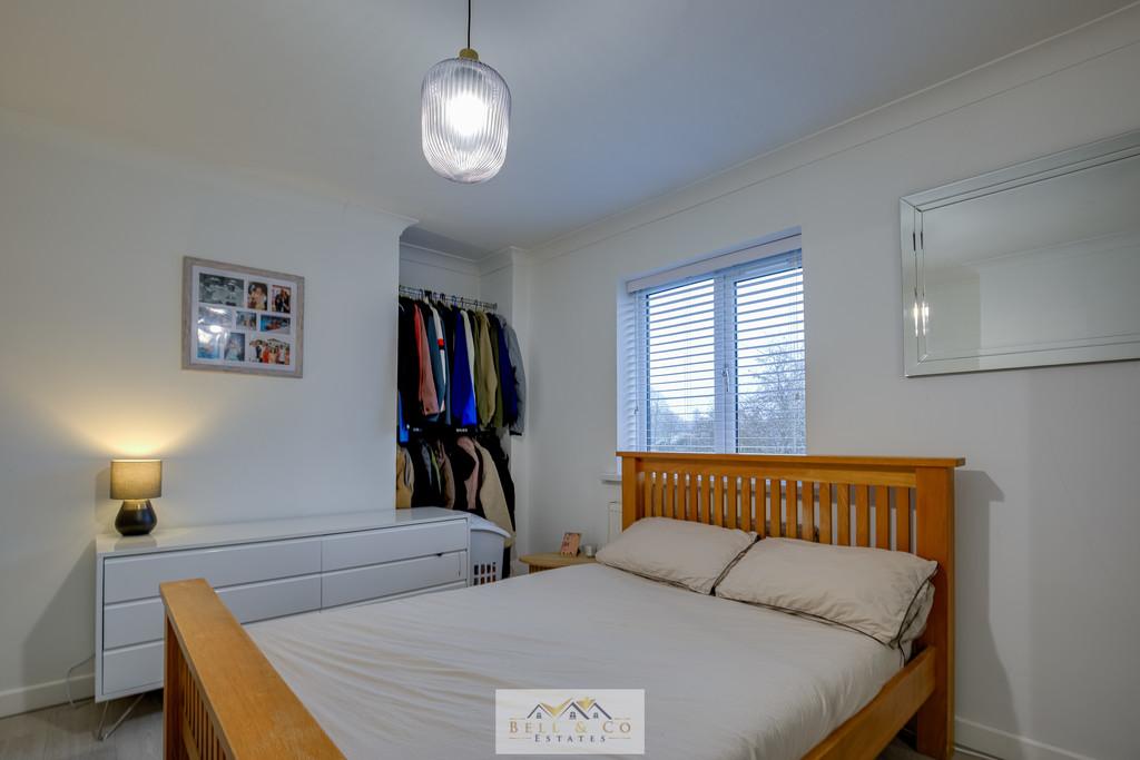 Bedroom 2.3