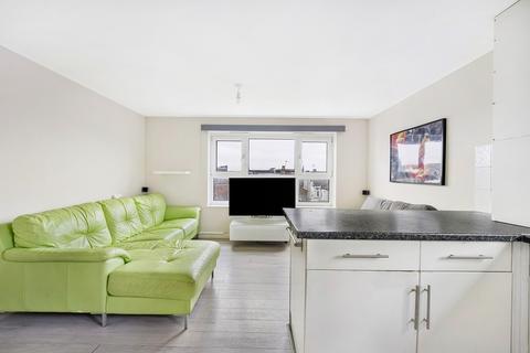 2 bedroom apartment for sale, Milton Road, London N15