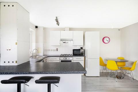 2 bedroom apartment for sale, Milton Road, London N15