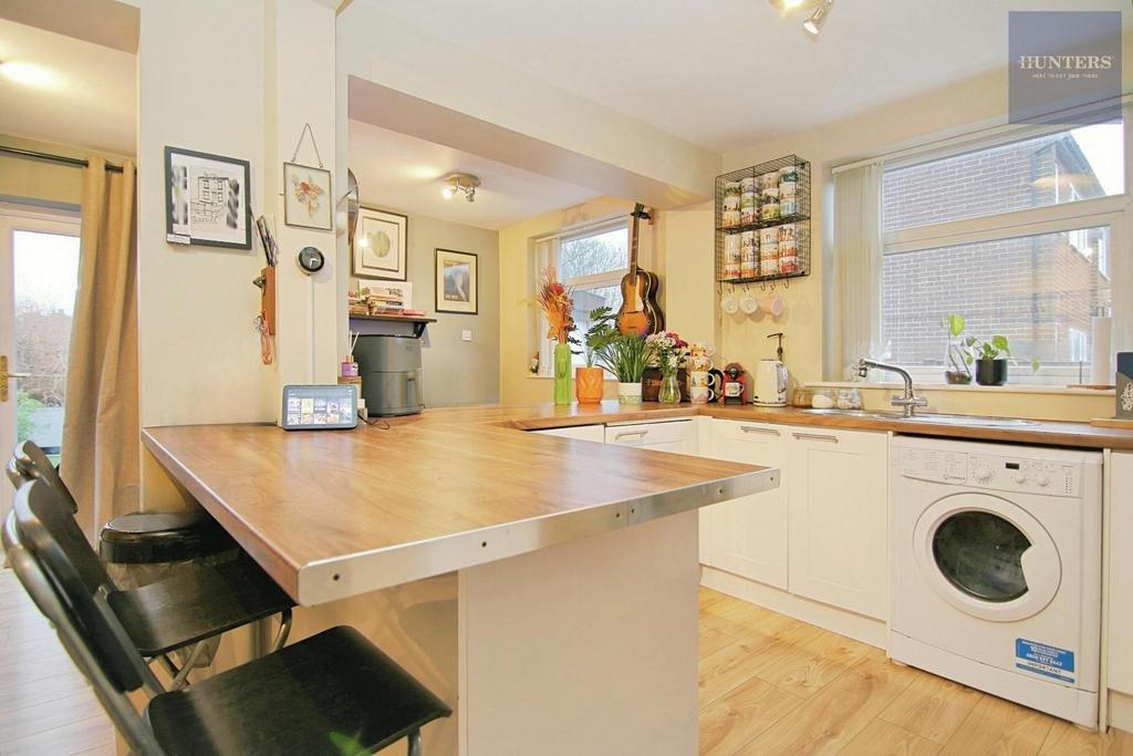 Dining kitchen