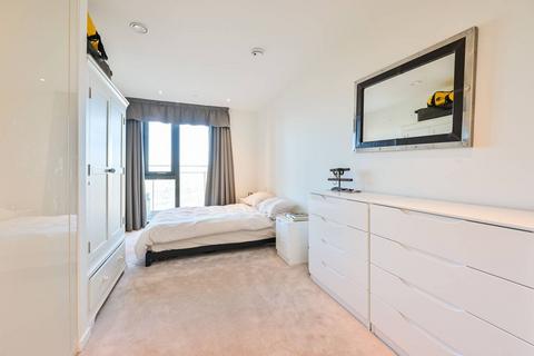 1 bedroom flat for sale, St. Gabriel Walk, Elephant and Castle, London, SE1