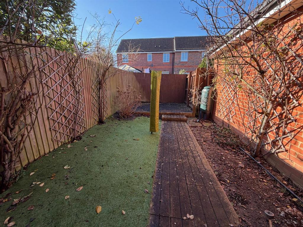 Garden 2.jpg